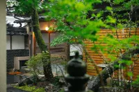 Willow. Hotels in Toyooka
