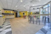 Ibis Cholet Hoteles en Saint-Laurent-sur-Sèvre