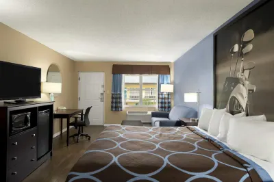 슈퍼 8 바이 윈덤 발도스타 컨퍼런스 센터 에어리어 올림픽 공원 주변 호텔