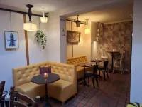 Flandria Hotel Hotels near St. Nicholas' Church
