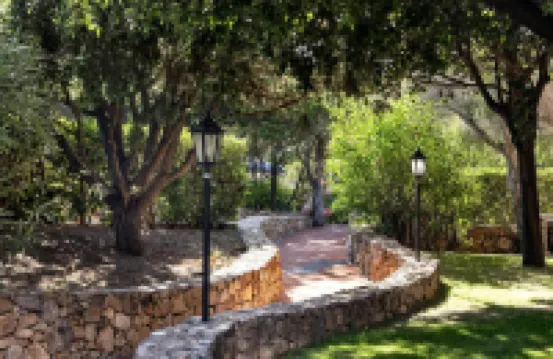 Il Giardino degli Oleandri