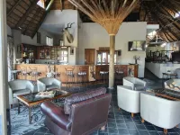 Letsatsi Game Lodge - Bares