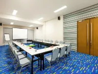 Deka Hotel Surabaya HR Muhammad