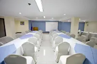 The VIP Hotel Cagayan De Oro - de negocios