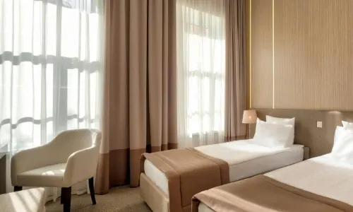 1852 Hotel