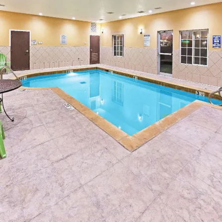La Quinta Inn & Suites by Wyndham McAlester