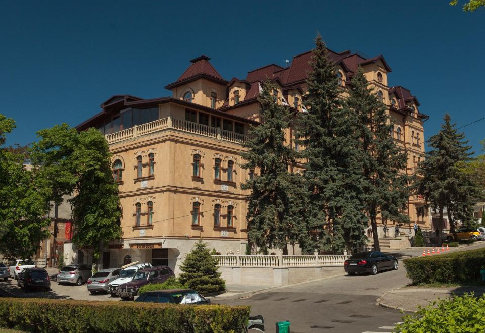 hotel overview picture