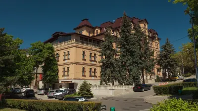 Бристоль Отели в г. 