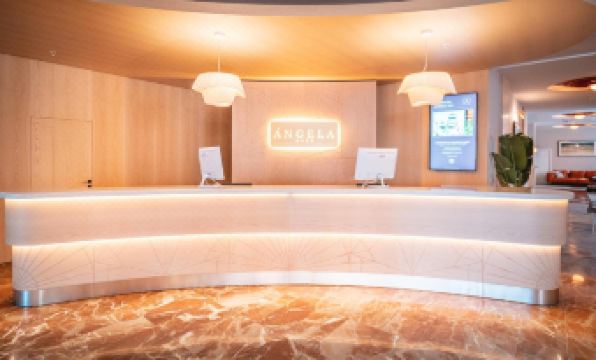 Hotel Angela - Adults Recommended