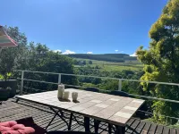 Sabie Self Catering Apartments - con vistas a la montaña