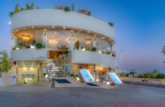 Lani's Suites de Luxe - Adults Only