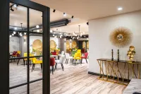HOTEL METROPOL Club House - Morgenmad