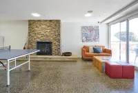 The Island Accommodation - Hostels