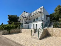 Ceres  Apartments - 3-Star