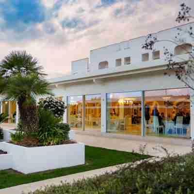Villa Natia Hotel Exterior