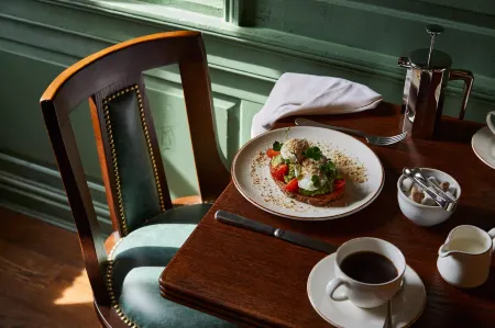 Hotel Indigo Napa Valley