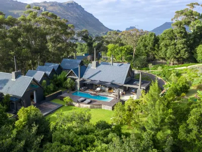 Future Found Sanctuary in Hout Bay by Newmark  호텔