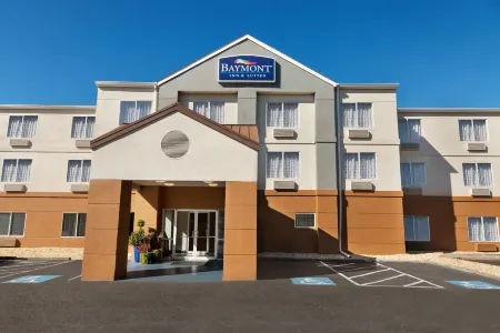 Baymont by Wyndham Lithia Springs Atlanta Отели рядом с достопримечательностью «Парк штата Суитуотер Крик»
