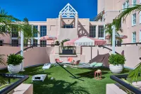 La Concha Key West Hotels near Key West Shipwreck Museum