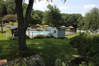 Heidi's Inn Hotels in Pawling