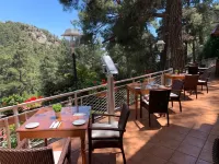 New Helvetia Historic Hotel - breakfast