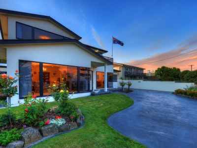 Birchwood, Devonport Self-Contained Self Catering Accommodation