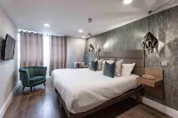 The Jade Hotels in London