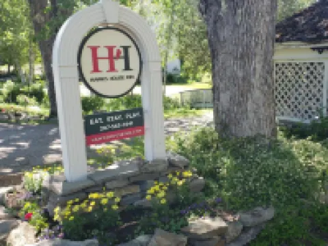 Hawks House Inn Hotels in Lincoln County