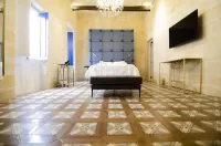 Senglea Suites