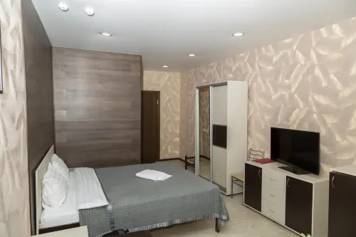 Globus Hotel
