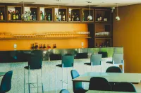 諾拜耳格蘭魯尼套房飯店 - 酒吧