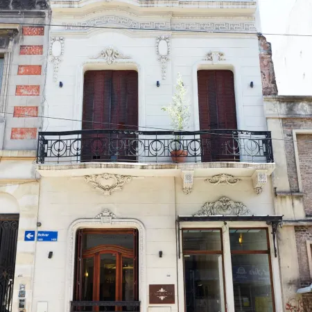 L'Adresse Hôtel Boutique Отели рядом с достопримечательностью «Железнодорожный вокзал Конститусьон»
