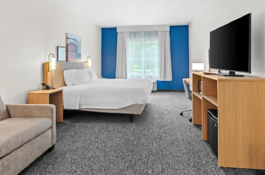 Spark by Hilton Sumter