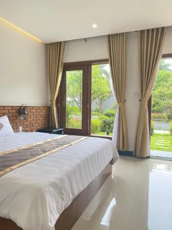 An Nam Huế Homestay & Restaurant Отели рядом с достопримечательностью «Hoi An Day Spa»