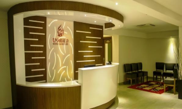 Emarald Hotel Calicut