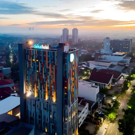 Deka Hotel Surabaya HR Muhammad