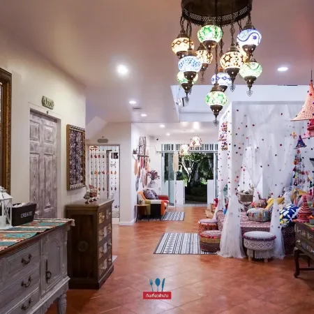 Pangsuree Art Home
