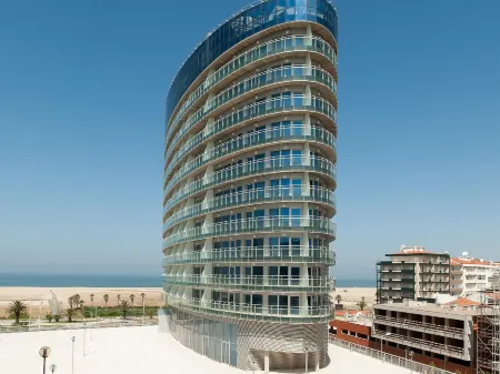 Eurostars Oasis Plaza