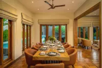 Ara by Colombo Villas