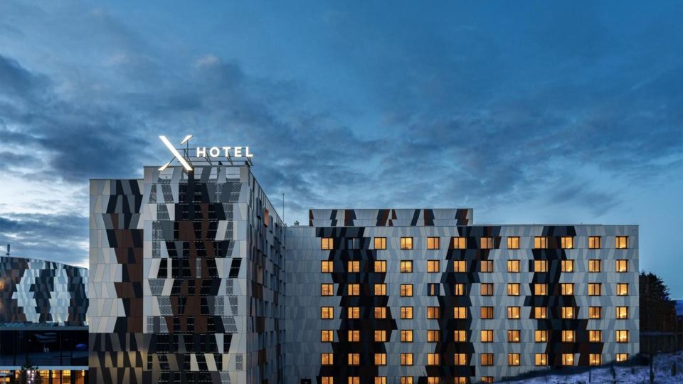 X Hotel