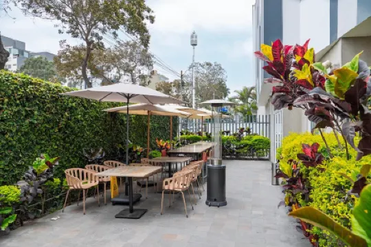 Hotel Estelar San Isidro