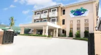 By the Sea Resort Hotel - Beach