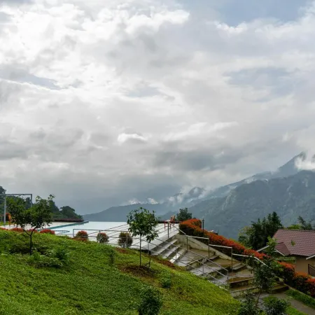 Nexstay Karimb Resorts