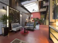 Istay Hotel - 3-Star