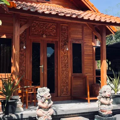 Nusa Dua Huts Pondok Gajah Para by Eps Отели рядом с достопримечательностью «Пляж Гегер»