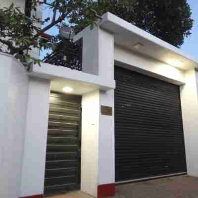 Manzil Hotel Exterior