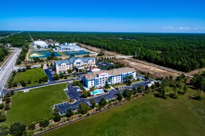 SpringHill Suites Naples Hotel berhampiran Conservancy of Southwest Florida