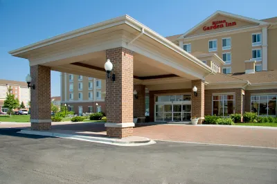 Hilton Garden Inn Chicago/Midway Airport Hotels near St Blase Catholic Church (Blessed Martyrs Of Chimbote Parish)