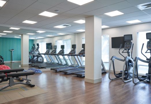 홀리데이 인 익스프레스 도랄 마이애미