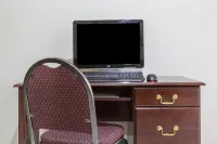 Super 8 by Wyndham Rexburg